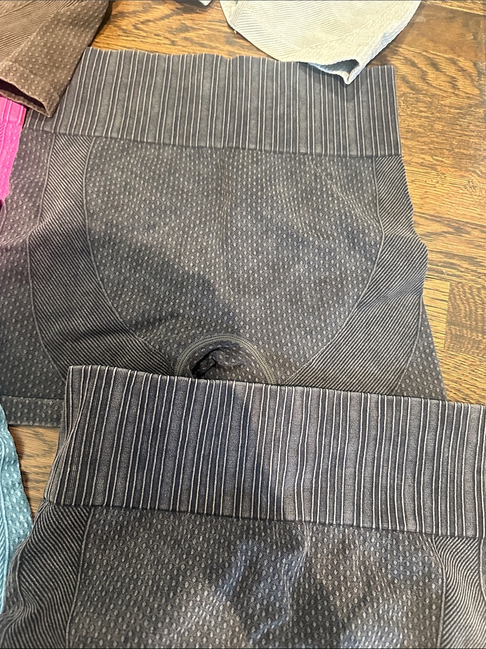 Woman’s Ribbed Stretch Shorts - Assorted Colors - Picture 4 of 5